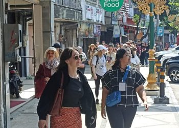 Kunjungi Kayutangan Mahasiswa Adelaide Belajar Preservasi Lingkungan dan Budaya